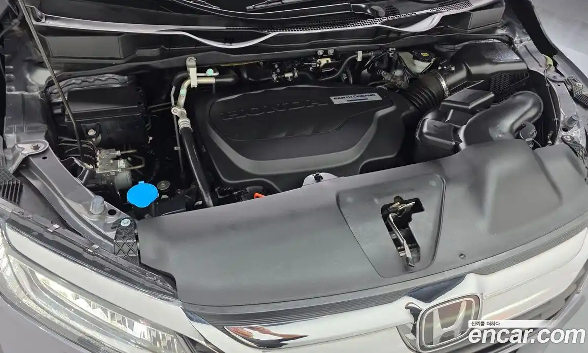 Honda Odyssey 2019 3.5 гидро в Москве № 1624548, фото 6