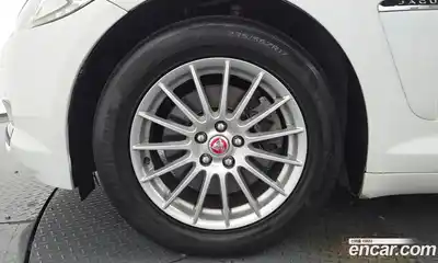 Jaguar XF 2014 2.0 гидро в Москве № 1625535, миниатюра 5