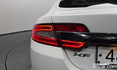 Jaguar XF 2014 2.0 гидро в Москве № 1625535, миниатюра 9