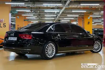 Audi A8 2011 6.3 гидро в Москве № 164082, миниатюра 2