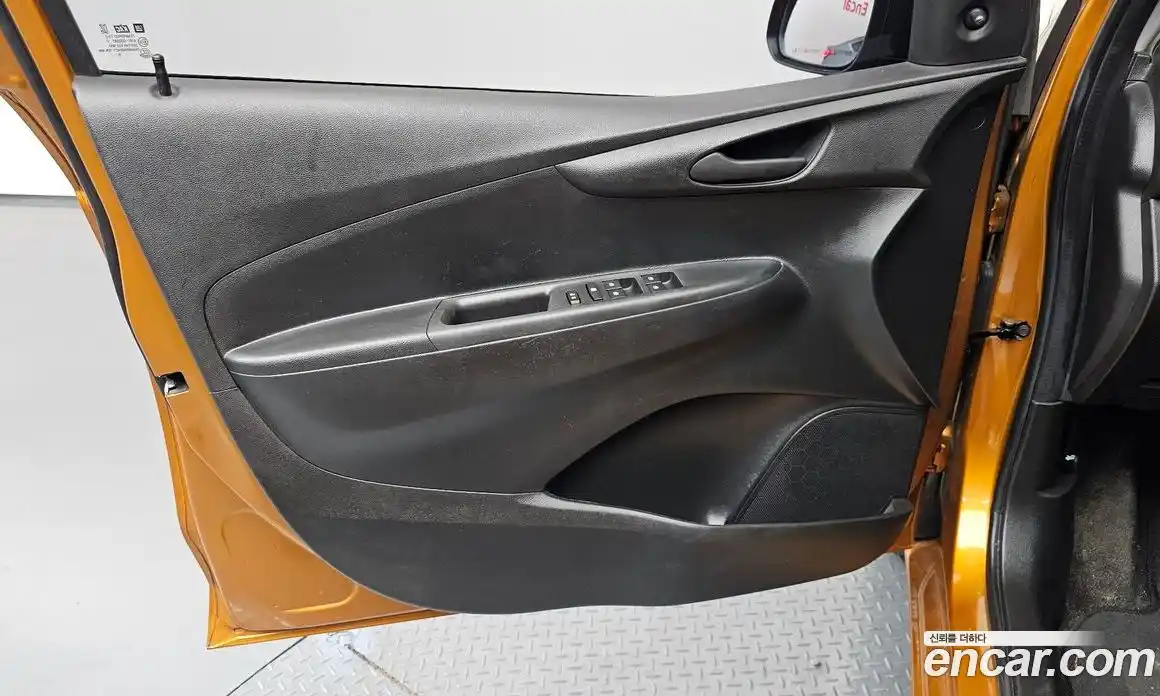 Chevrolet Spark 2018 1.0 гидро в Москве № 1686812, фото 14