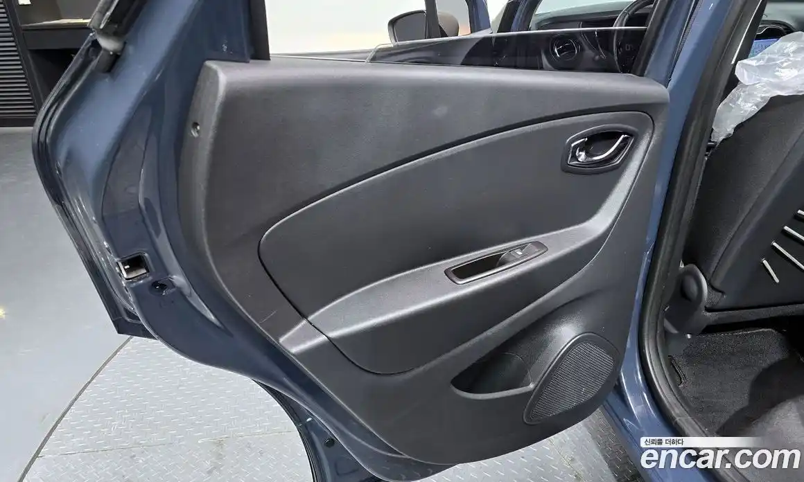 Renault QM3 2016 1.5 гидро в Москве № 1688370, фото 15
