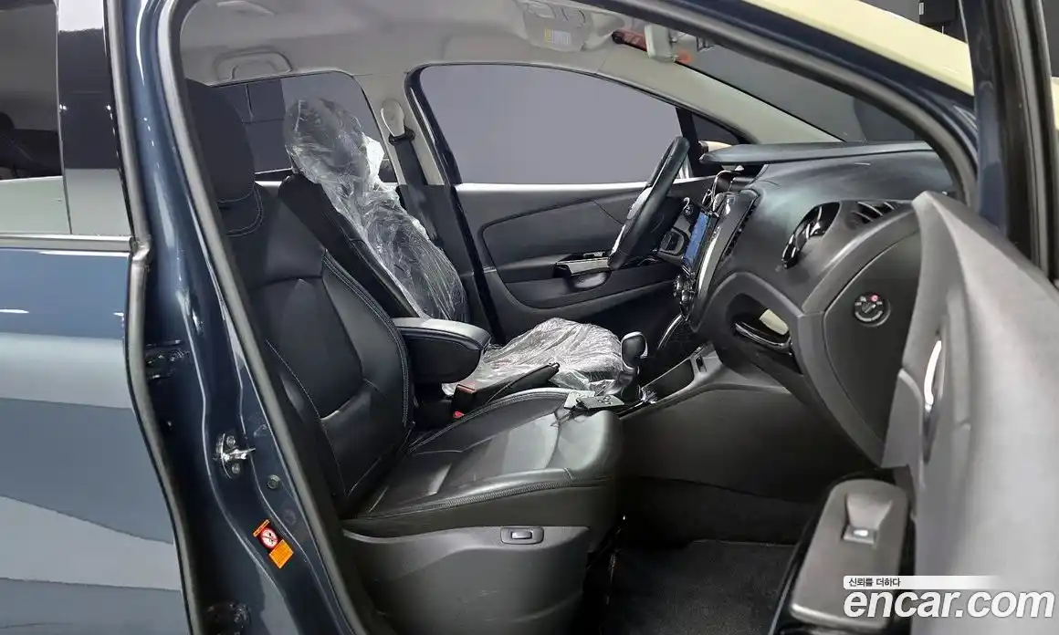 Renault QM3 2016 1.5 гидро в Москве № 1688370, фото 17