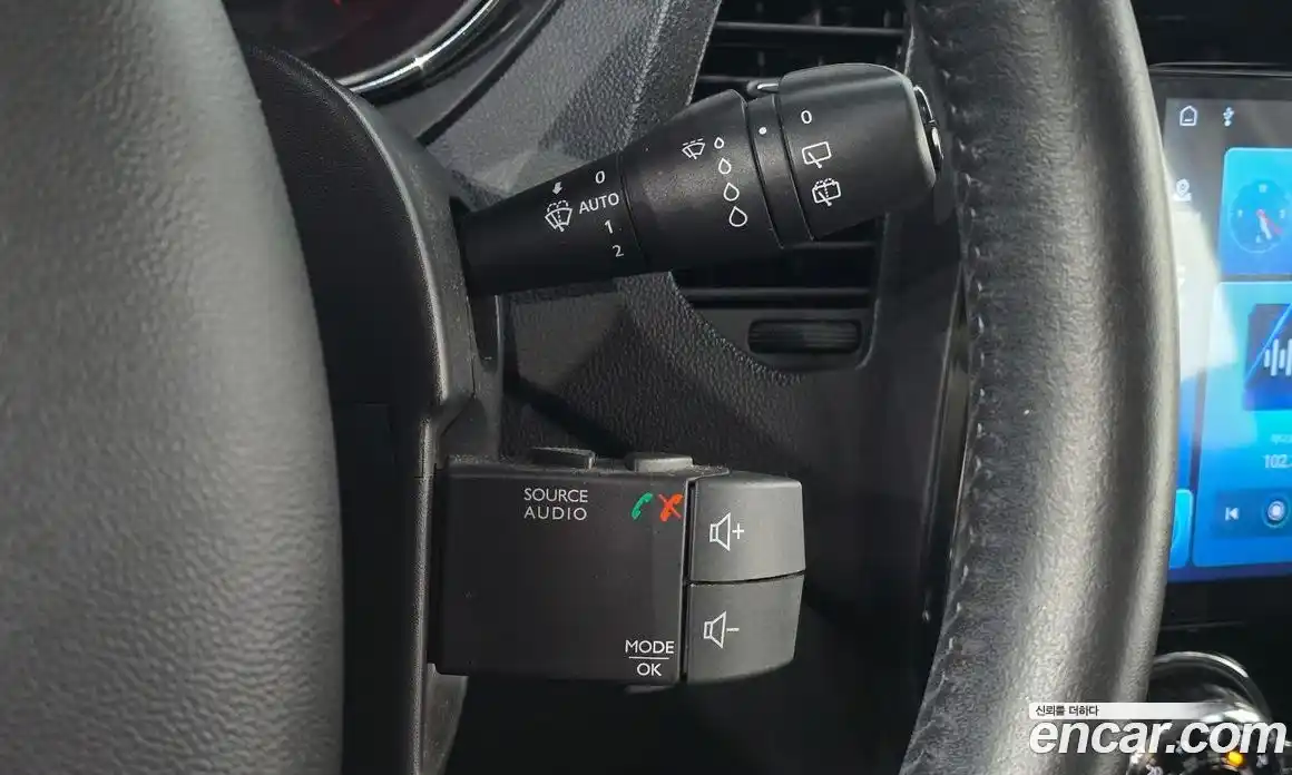 Renault QM3 2016 1.5 гидро в Москве № 1688370, фото 20