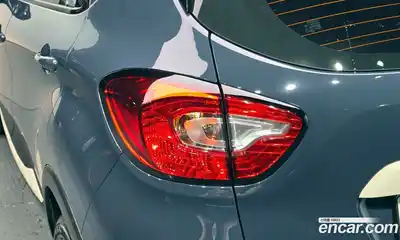 Renault QM3 2016 1.5 гидро в Москве № 1688370, миниатюра 9