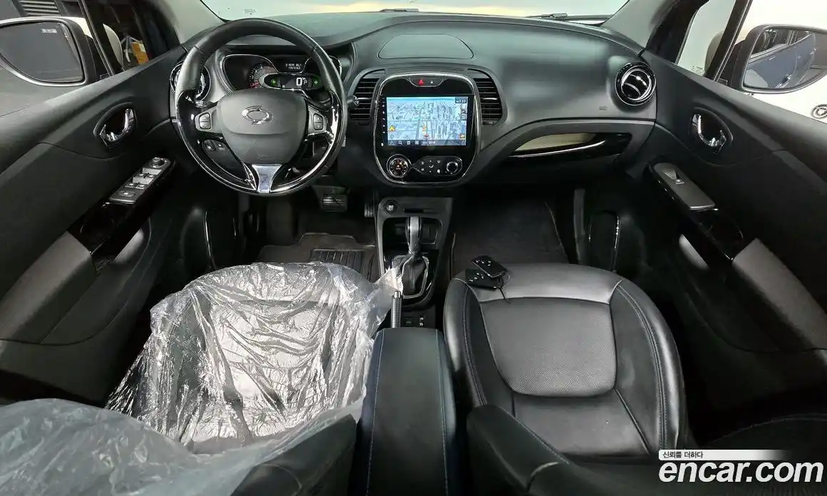 Renault QM3 2016 1.5 гидро в Москве № 1688370, фото 10