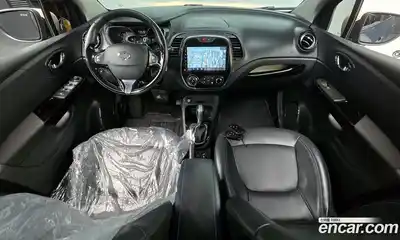 Renault QM3 2016 1.5 гидро в Москве № 1688370, миниатюра 10