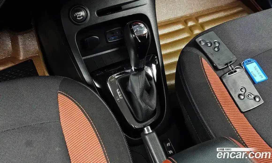 Renault QM3 2014 1.5 гидро в Москве № 1688844, фото 11