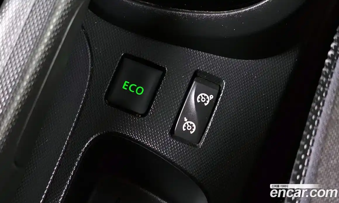 Renault QM3 2014 1.5 гидро в Москве № 1688844, фото 22