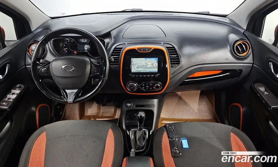 Renault QM3 2014 1.5 гидро в Москве № 1688844, фото 9