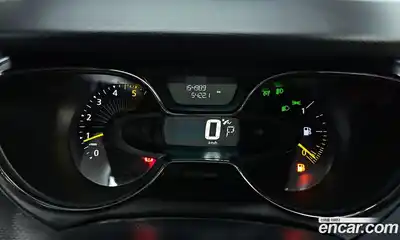 Renault QM3 2014 1.5 гидро в Москве № 1688844, миниатюра 10