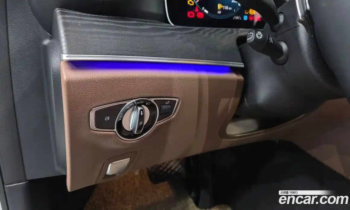 Mercedes-Benz E-Class 2023 2.0 гидро в Москве № 1690051, фото 24