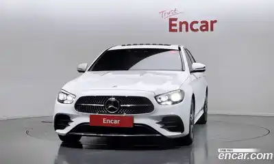 Mercedes-Benz E-Class 2023 2.0 гидро в Москве № 1690051, миниатюра 3