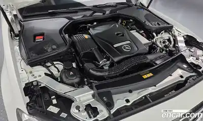 Mercedes-Benz E-Class 2023 2.0 гидро в Москве № 1690051, миниатюра 6