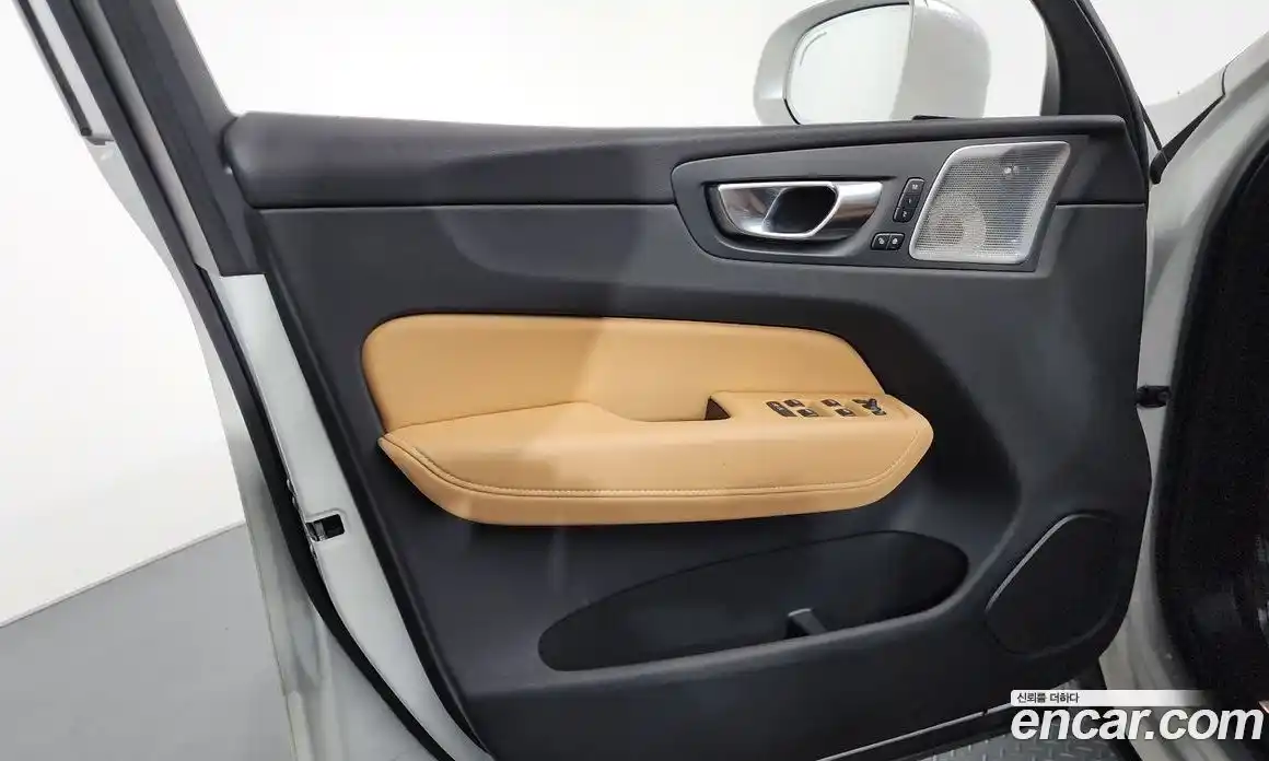 Volvo XC60 2024 2.0 гидро в Москве № 1691476, фото 14