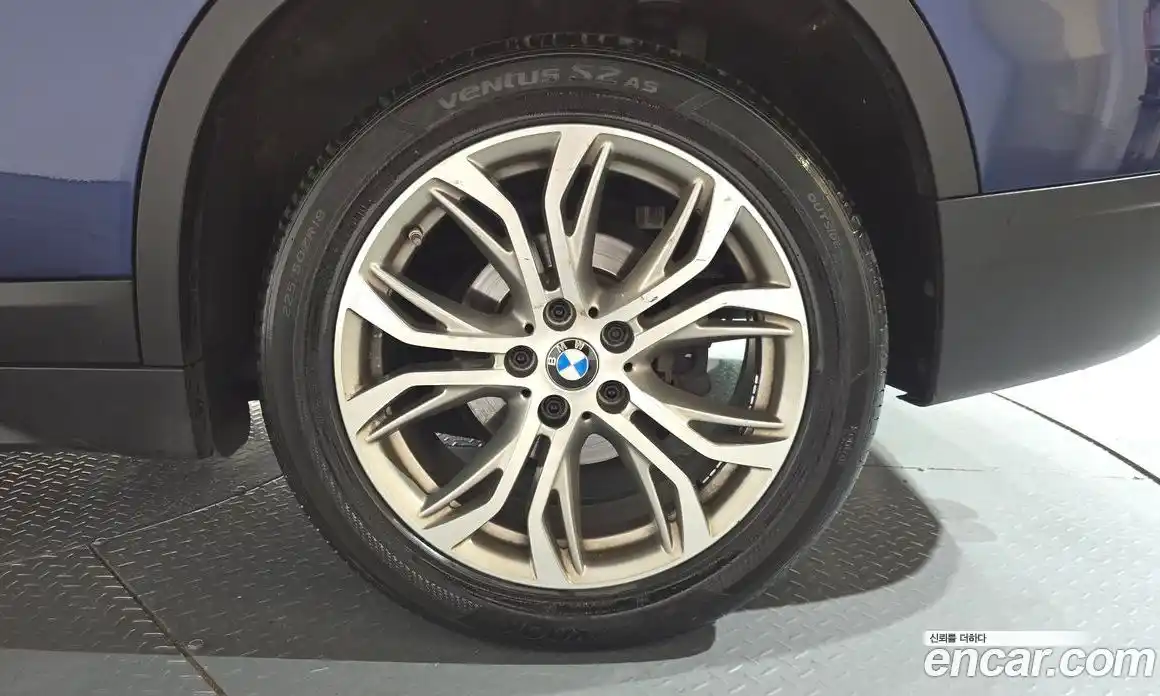BMW X1 2018 2.0 гидро в Москве № 1757839, фото 6