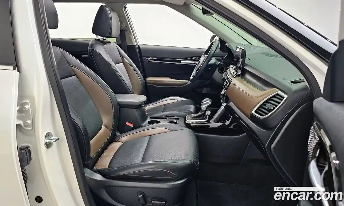 Kia Seltos 2022 1.6 гидро в Москве № 1758543, фото 17