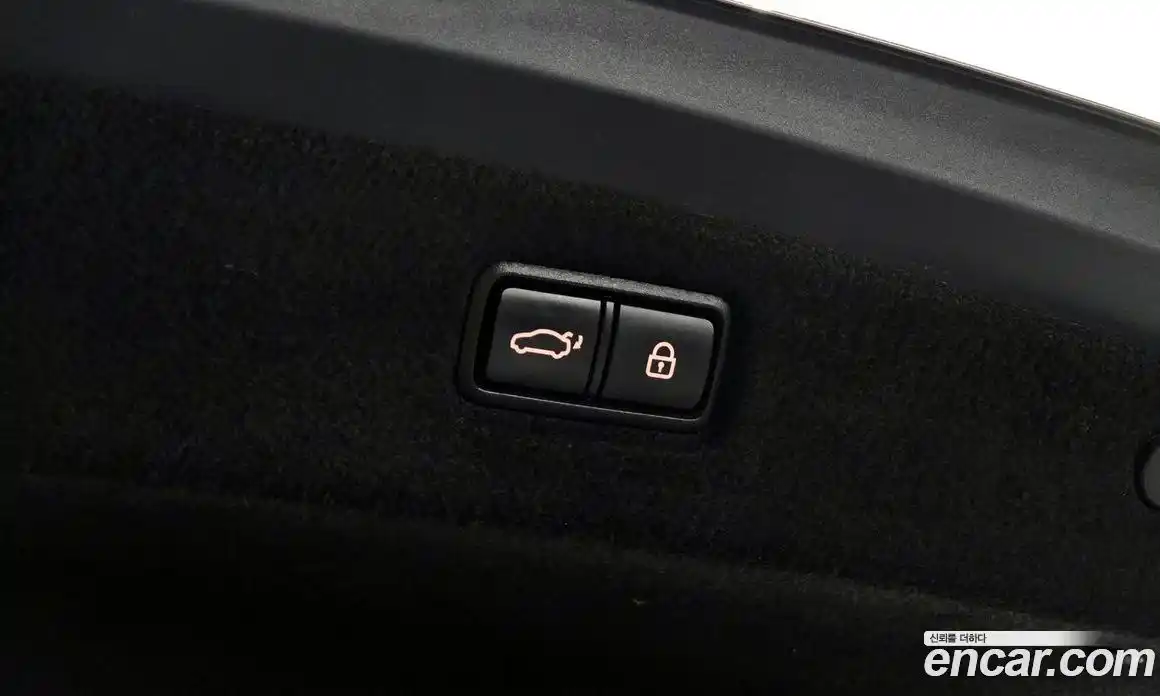 Genesis G90 2019 3.3 гидро в Москве, фото 15