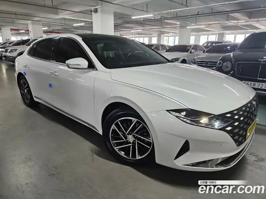 Hyundai Grandeur 2022 2.5 гидро в Москве № 1830982, фото 3