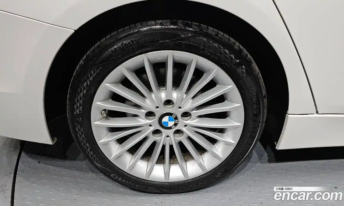 BMW 3-Series 2017 2.0 гидро в Москве № 1832008, фото 5