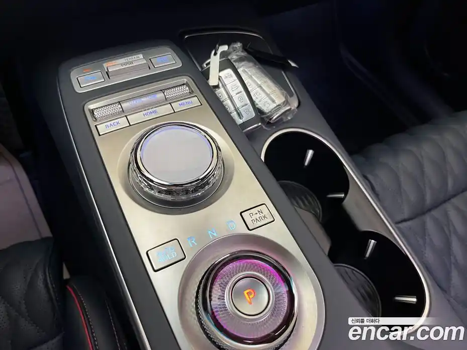 Genesis GV70 2022 2.5 гидро в Москве № 1832215, фото 10