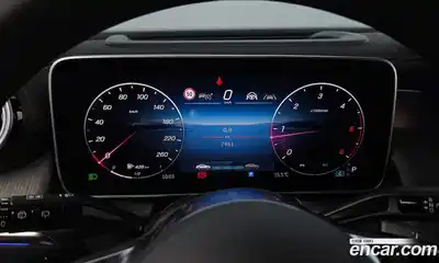 Mercedes-Benz GLC-Class 2025 2.0 гидро в Москве № 1832290, миниатюра 11