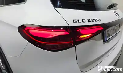 Mercedes-Benz GLC-Class 2025 2.0 гидро в Москве № 1832290, миниатюра 9