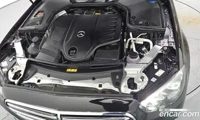 Mercedes-Benz E-Class 2023 3.0 гидро в Москве № 1832595, миниатюра 6