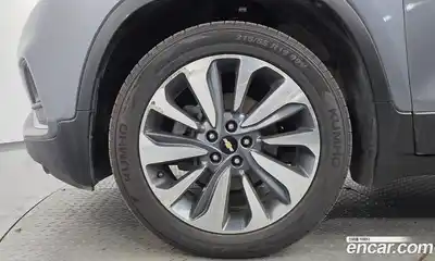 Chevrolet Trax 2018 1.4 гидро в Москве № 1834254, миниатюра 5