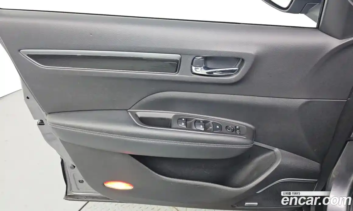 Renault QM6 2018 2.0 гидро в Москве № 1834653, фото 14