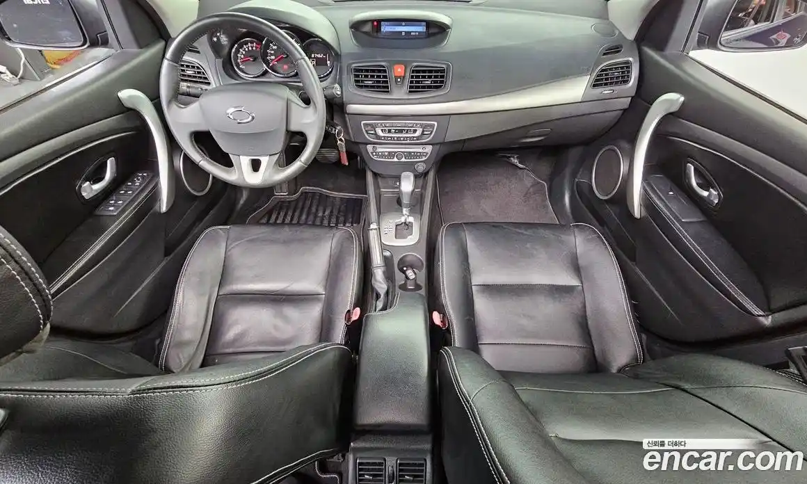 Renault SM3 2009 1.6 гидро в Москве № 1834677, фото 7