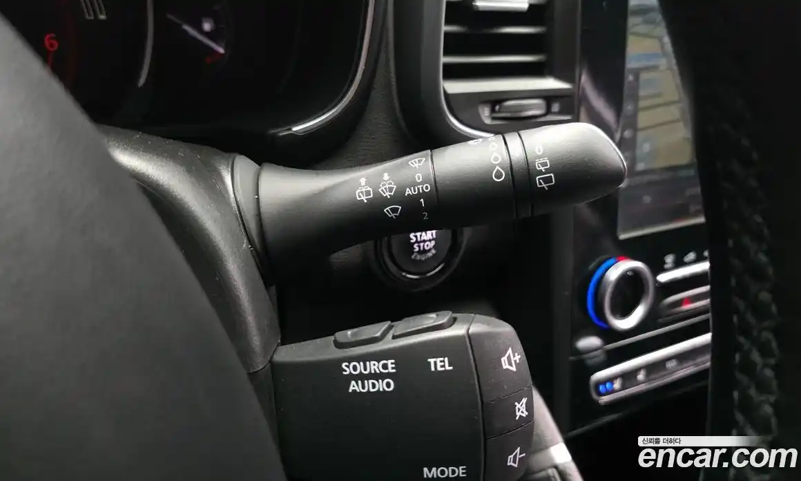 Renault QM6 2018 2.0 гидро в Москве № 1834711, фото 27