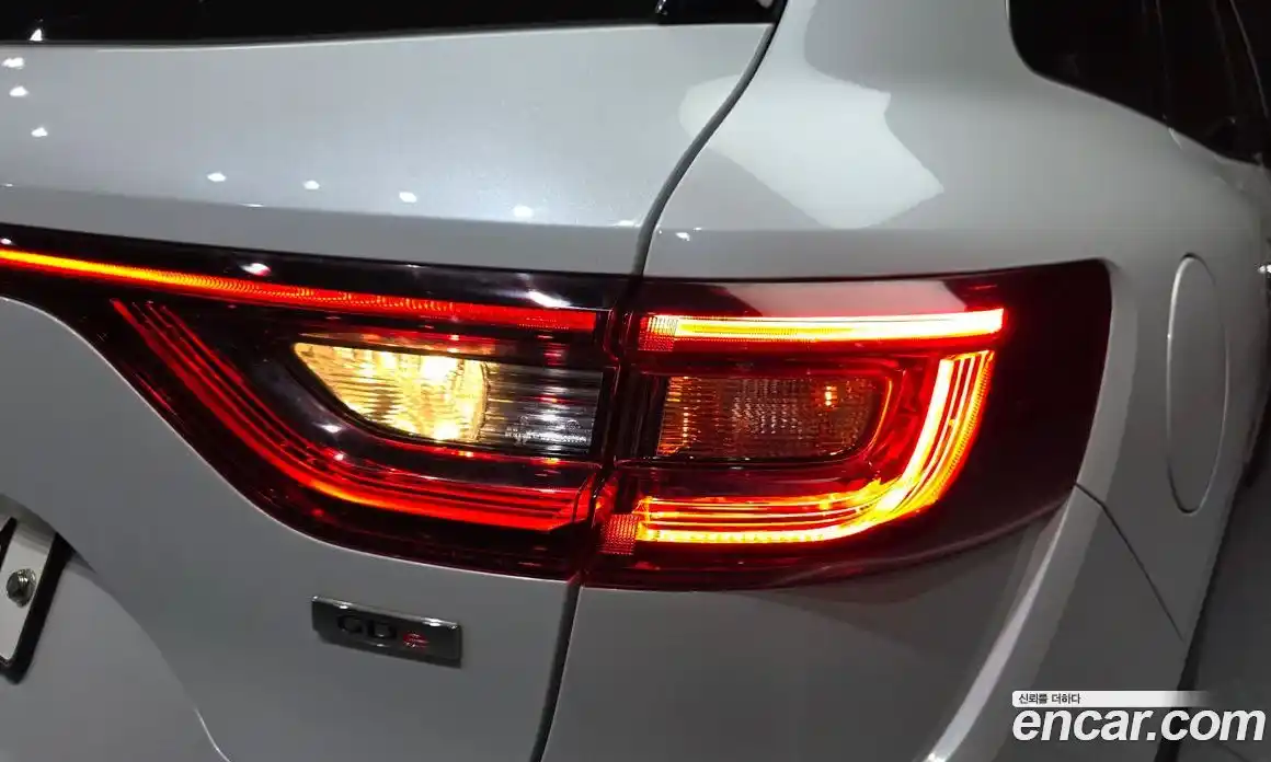 Renault QM6 2018 2.0 гидро в Москве № 1834711, фото 9