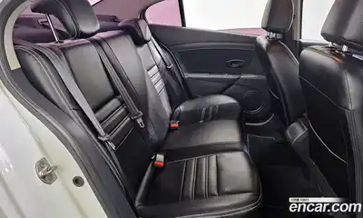 Renault SM3 2015 1.6 гидро в Москве № 1835046, миниатюра 11