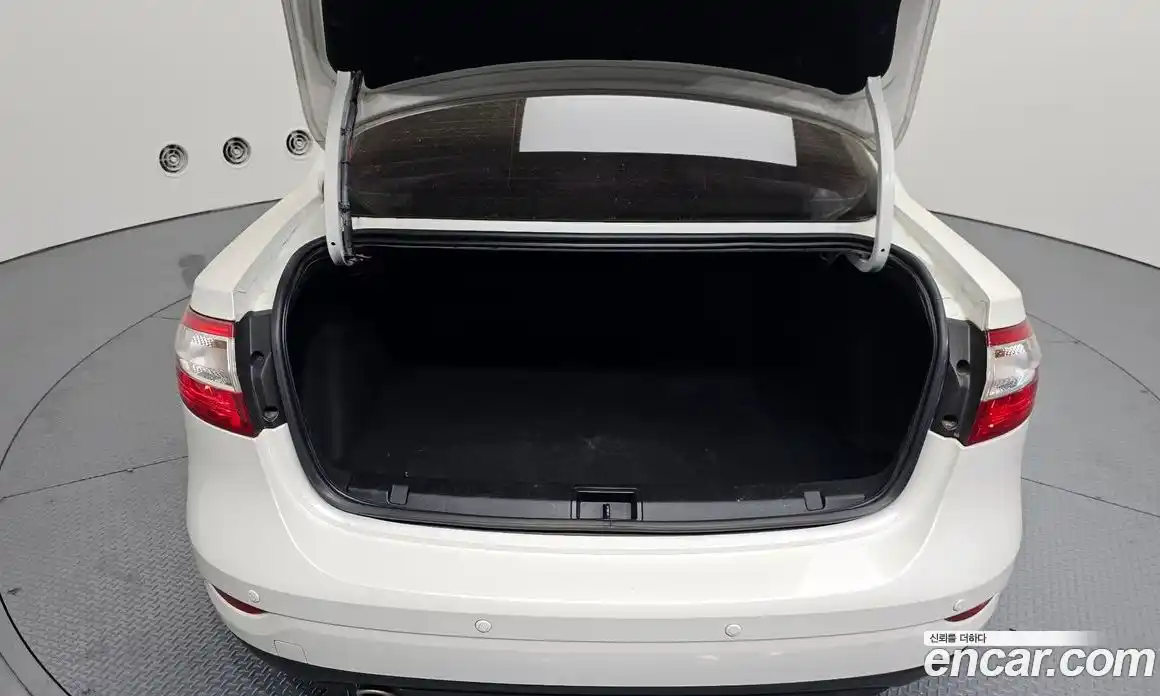 Renault SM3 2015 1.6 гидро в Москве № 1835046, фото 20
