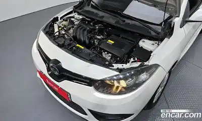 Renault SM3 2015 1.6 гидро в Москве № 1835046, миниатюра 6