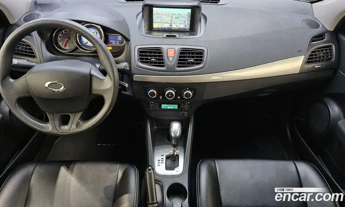Renault SM3 2015 1.6 гидро в Москве № 1835046, фото 7