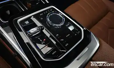 BMW 7-Series 2025 3.0 гидро в Москве № 1835314, миниатюра 12