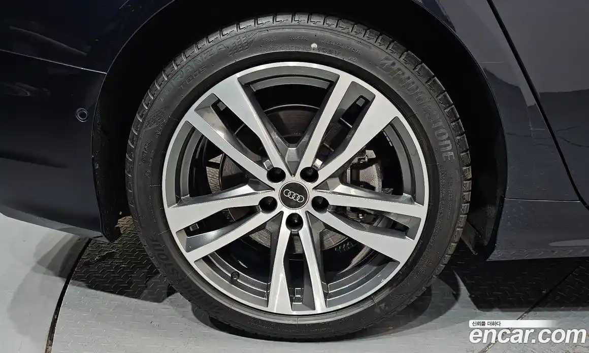 Audi A6 2023 2.0 гидро в Москве № 1836273, фото 4