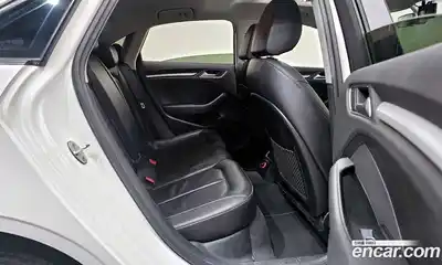 Audi A3 2016 2.0 гидро в Москве № 1836467, миниатюра 11