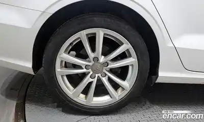 Audi A3 2016 2.0 гидро в Москве № 1836467, миниатюра 5