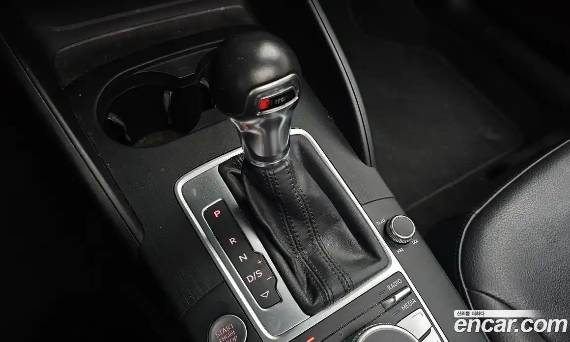 Audi A3 2016 2.0 гидро в Москве № 1836467, фото 9