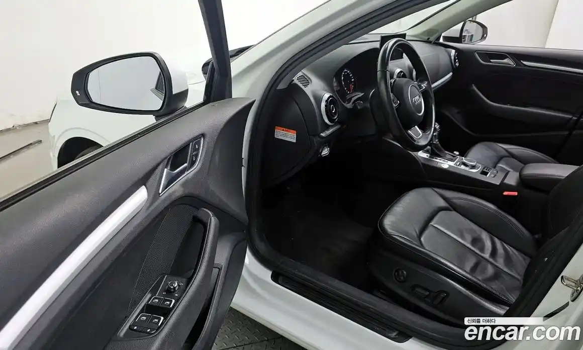 Audi A3 2016 2.0 гидро в Москве № 1836467, фото 10
