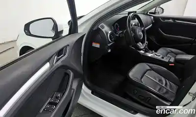 Audi A3 2016 2.0 гидро в Москве № 1836467, миниатюра 10
