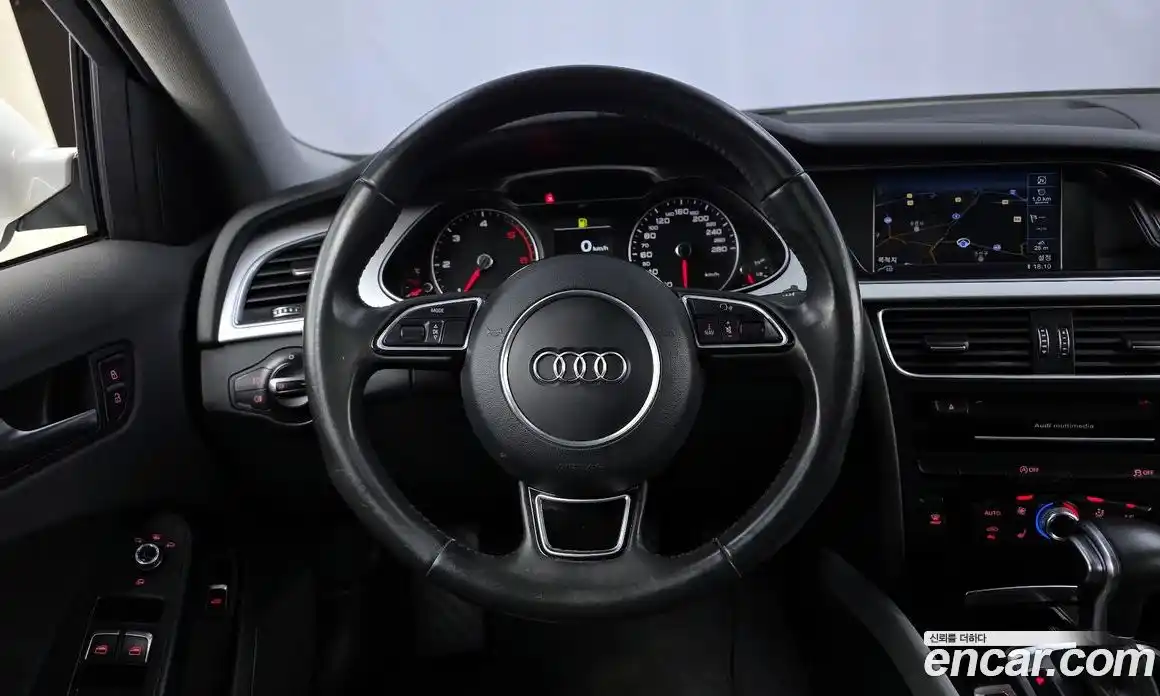 Audi A4 2015 2.0 гидро в Москве № 1836558, фото 12