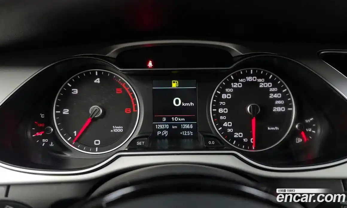 Audi A4 2015 2.0 гидро в Москве № 1836558, фото 8