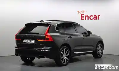 Volvo XC60 2018 2.0 гидро в Москве № 1836859, миниатюра 2