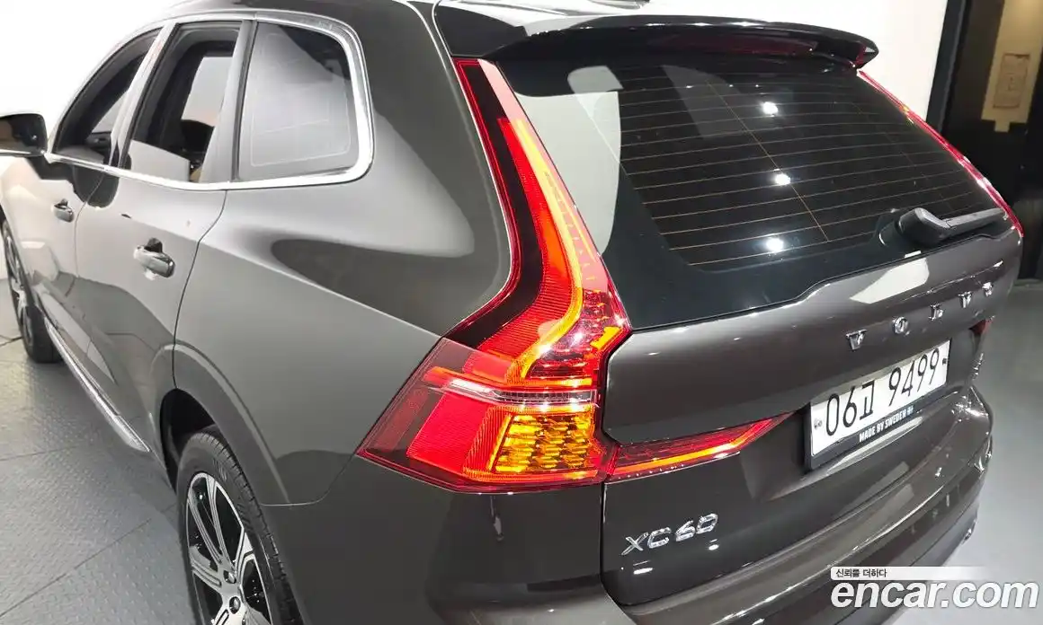 Volvo XC60 2018 2.0 гидро в Москве № 1836859, фото 9