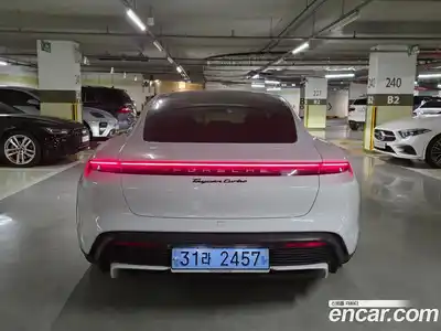 Porsche Taycan 2022 1.0 гидро в Москве № 1837227, миниатюра 4