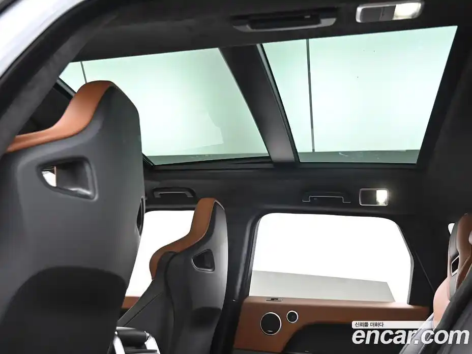 Land Rover Range-Rover Sport 2017 5.0 гидро в Москве № 1837306, фото 16
